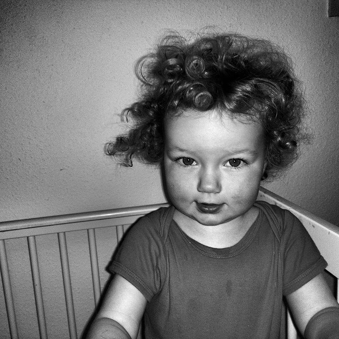 “A” is rocking some amazing #bedhead this morning. #toddlersofinstagram #daddysgirl #POTD